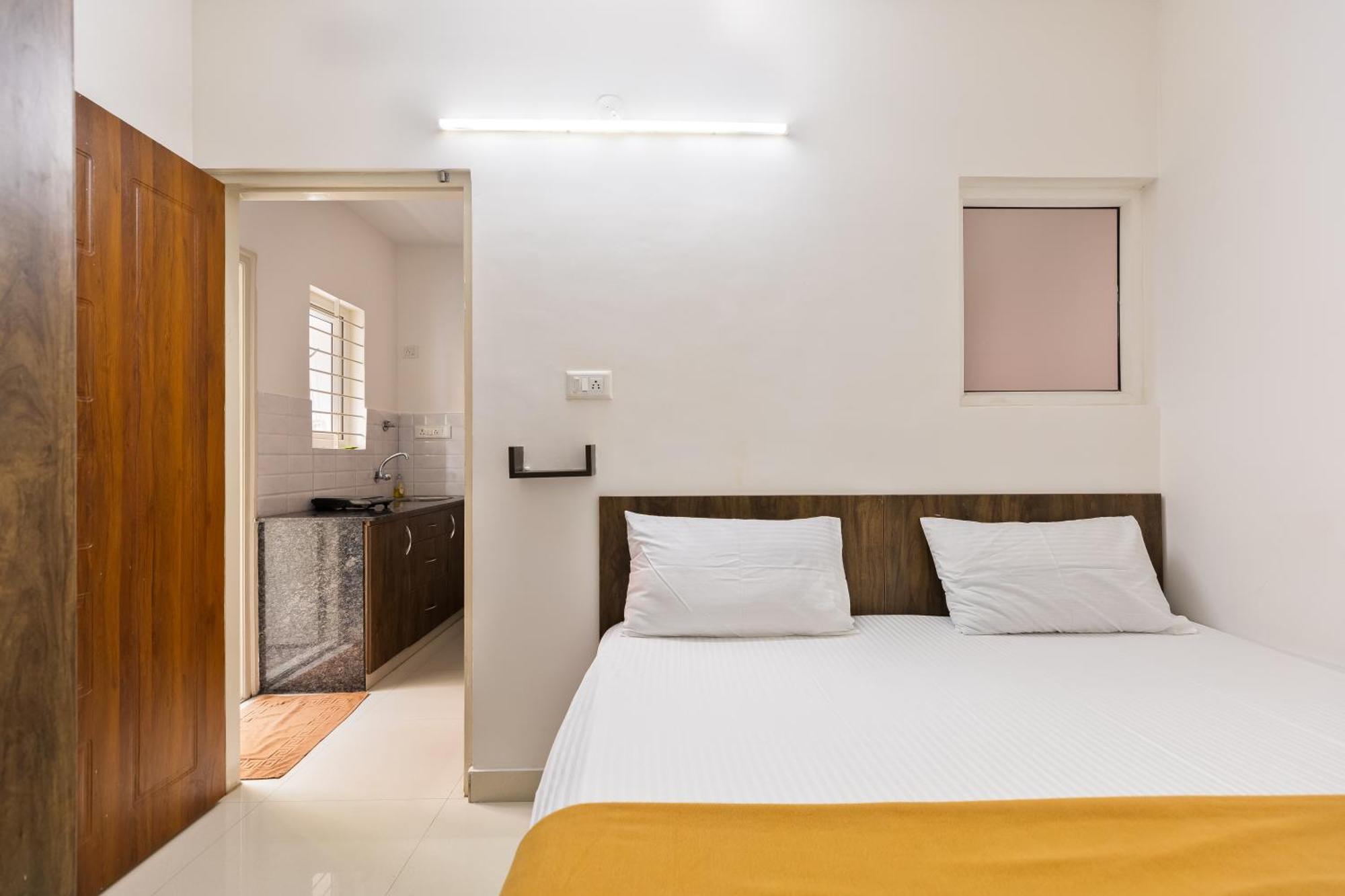 Apartment Stayhomestays Prime